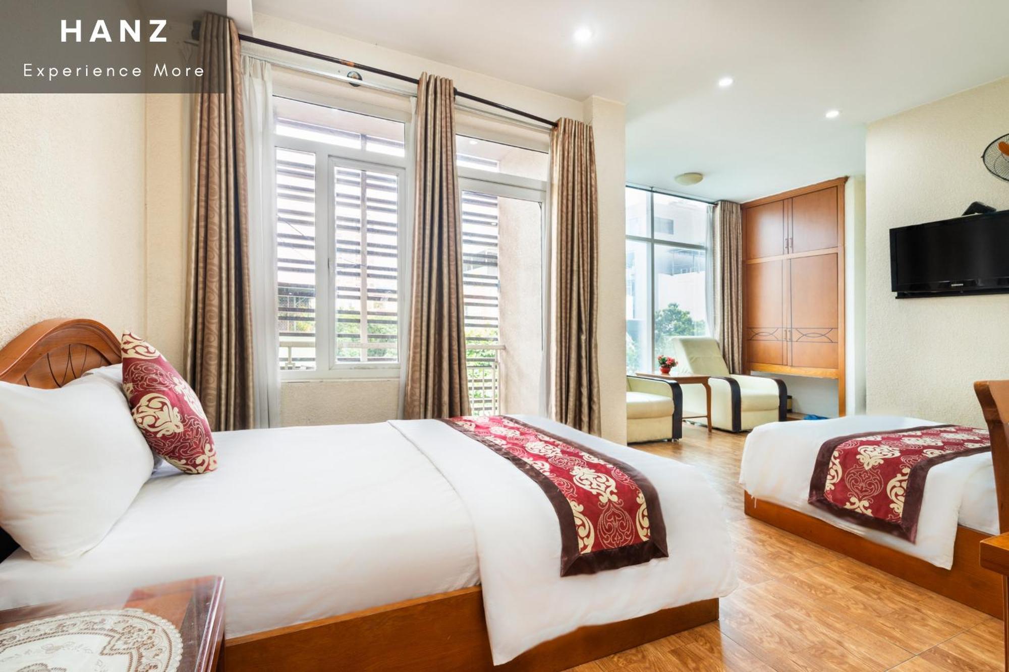 Queen Airport Hotel Thành Pho Ho Chí Minh Esterno foto